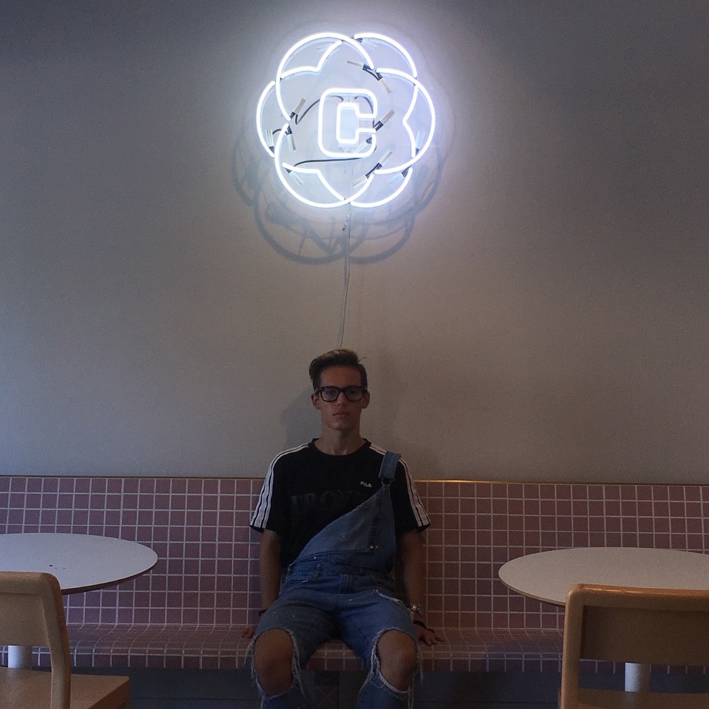 Meet your Posher, Guillermo